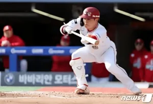 Read more about the article 이정후, MLB 시즌 돌풍으로 한국·미국·일본서 마음 사로잡다